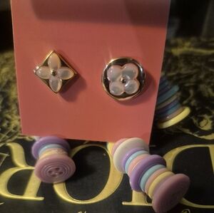 Gold and White Floral Stud Earrings